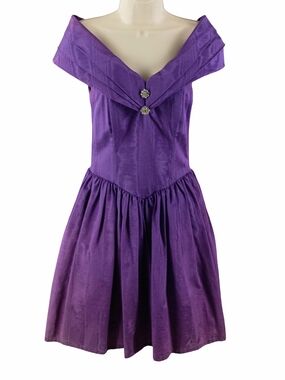 Vintage Jessica McClintock Violet Taffeta Off-the-Shoulder Midi Dress